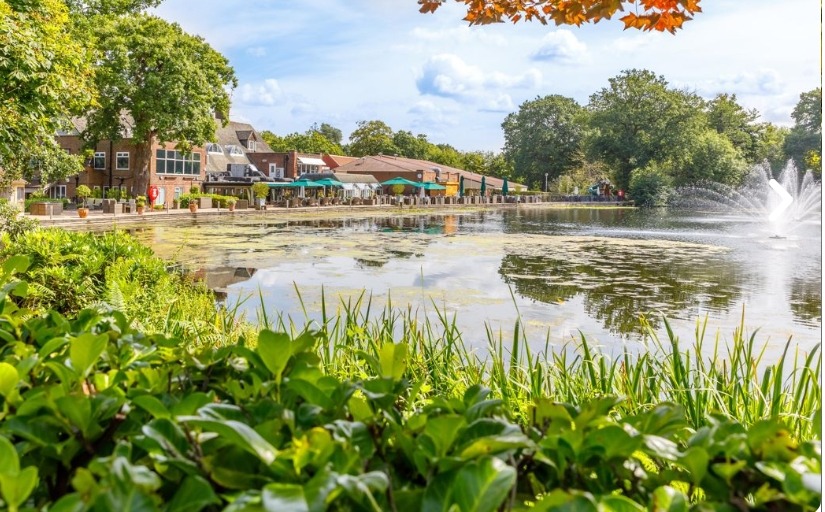 Duty Manager - Tennis Club, Weybridge. Closes 2 Sept